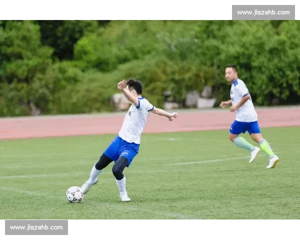 足球比赛全站入口，全面掌握最新赛事动态与比分，精彩赛事一手掌握